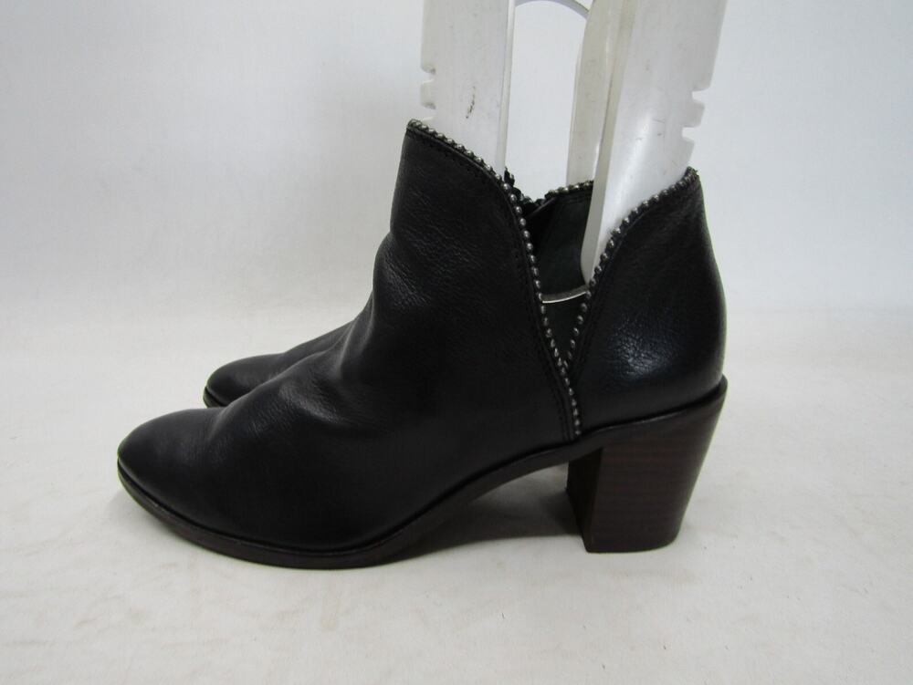 Lucky Brand Womens Size 8 M Black Leather Zip Ankle Fashion Boots Bootie